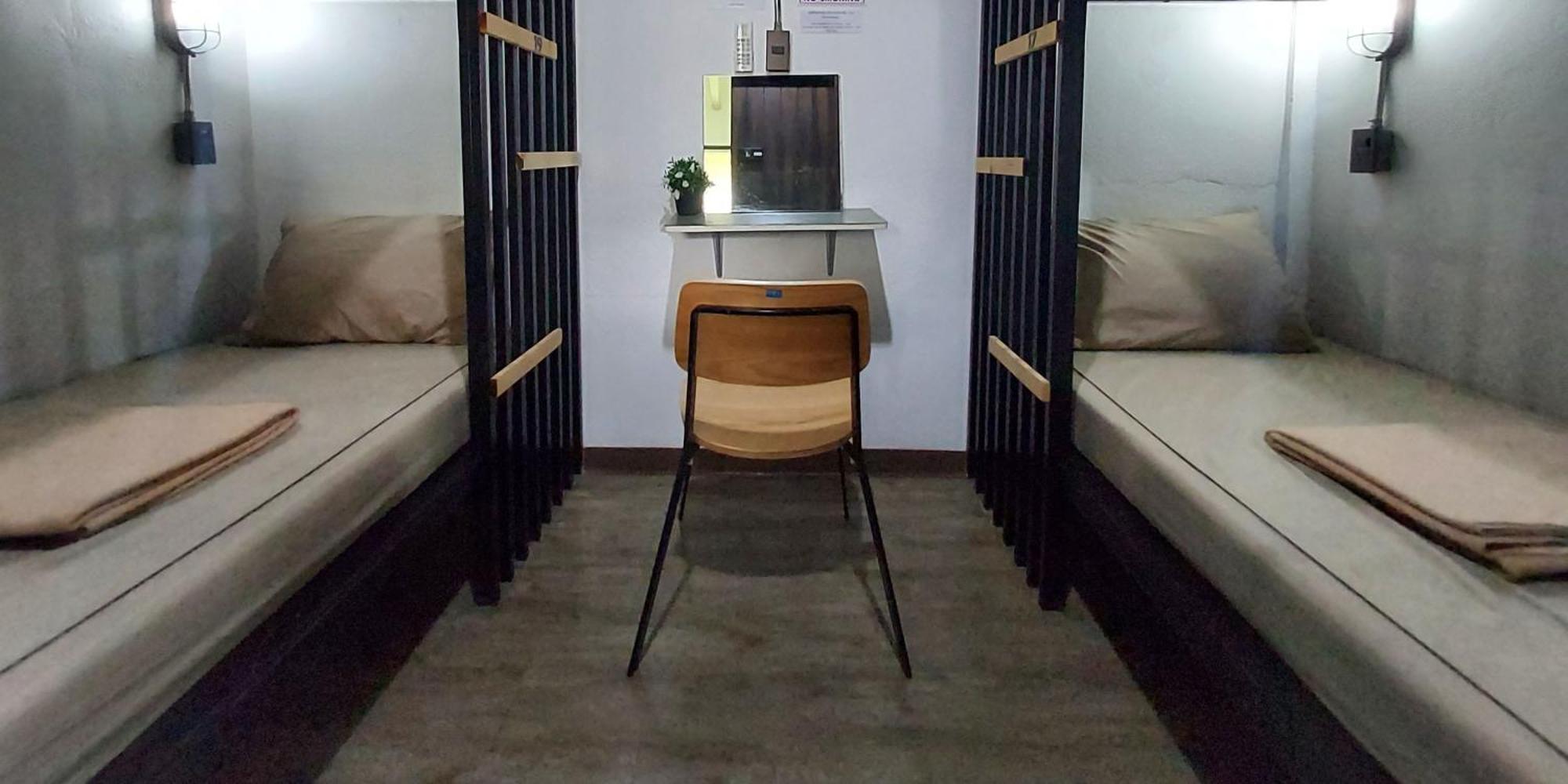Feel Good Bangkok Hostel Екстериор снимка
