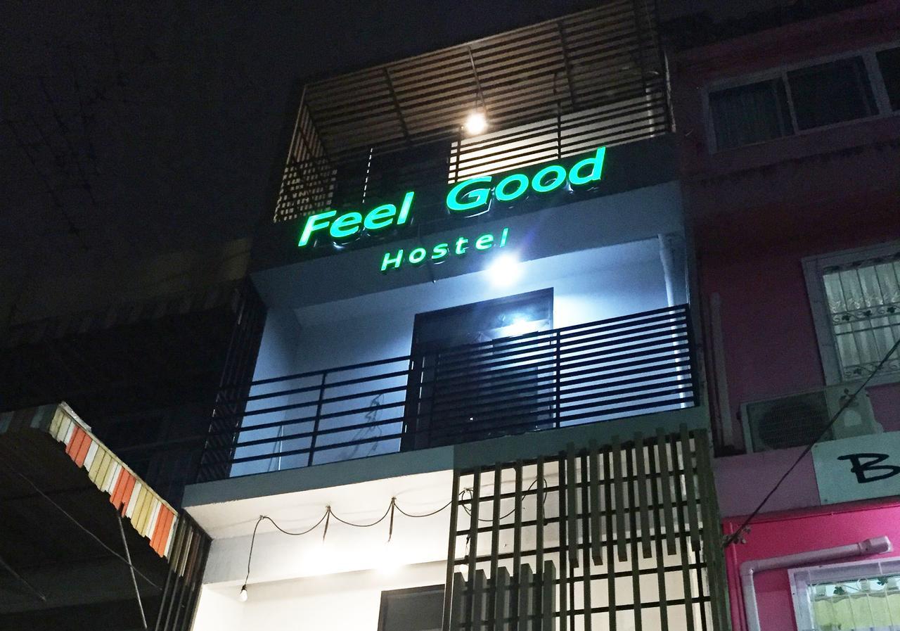 Feel Good Bangkok Hostel Екстериор снимка