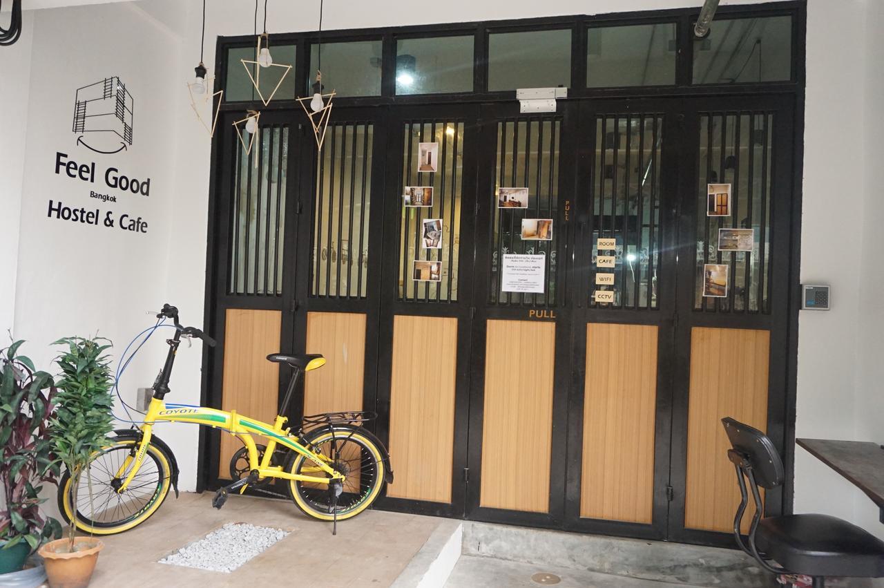 Feel Good Bangkok Hostel Екстериор снимка